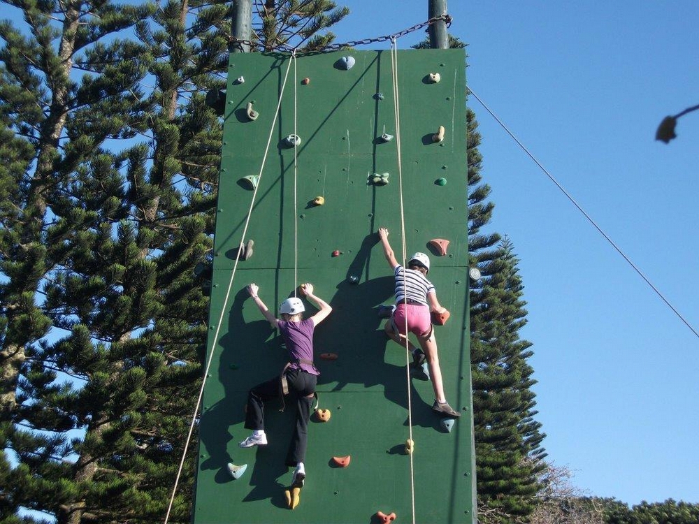 TO Strand Holiday Resort: Wall Climbing